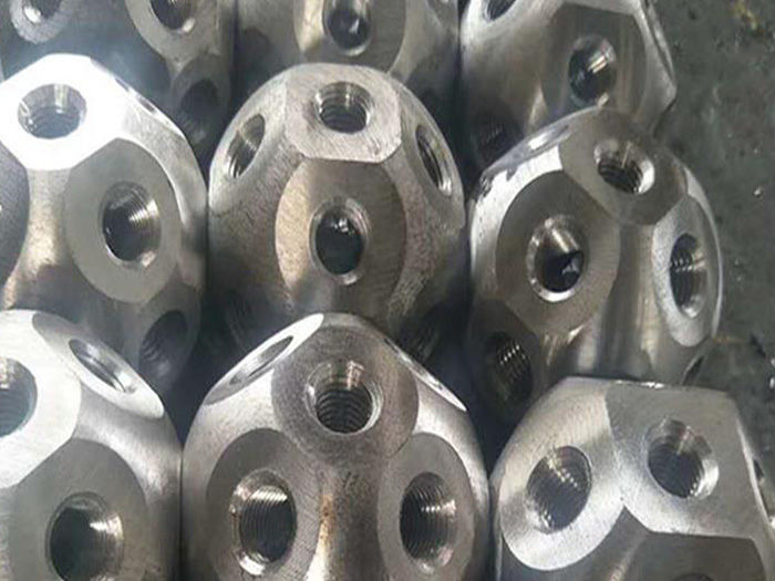 北宁螺栓球网架杆件制作